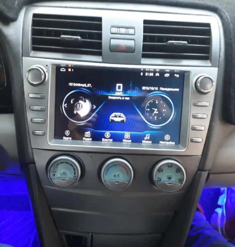 Штатный монитор Android для Toyota Camry V40
